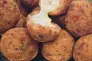 Foto ilustrativa de uma receita pronta de Bolinho De Mortadela E Queijo