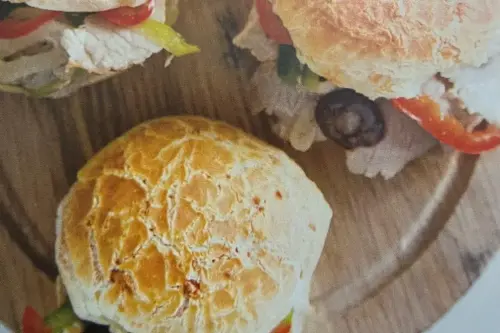 Imagem ilustrativa para o conteúdo de Receitas para Pão De Queijo Recheado Com Carne
